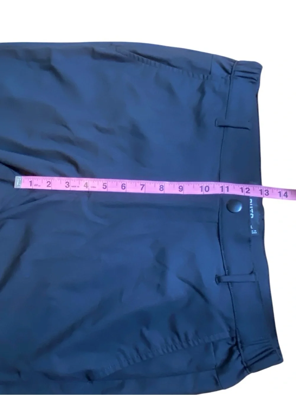 Cuts Black AO Joggers Men’s Size L